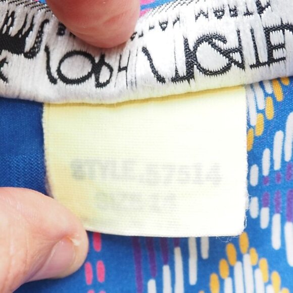 Sophisticates Jonathan Martin VTG Satin Aztec Print Button Up Blouse Women's 14 - Picture 6 of 9